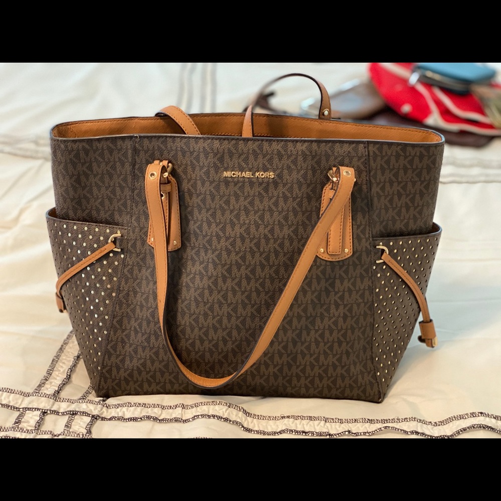 Michale kors bag